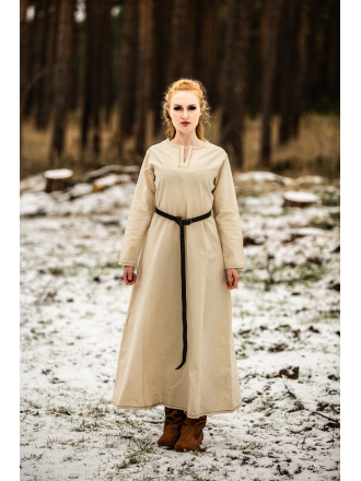 Trollfelsen Leonardo Carbone Mittelalter Wikinger Gewandung Unterkleid Kleid Helga Naturfarben01